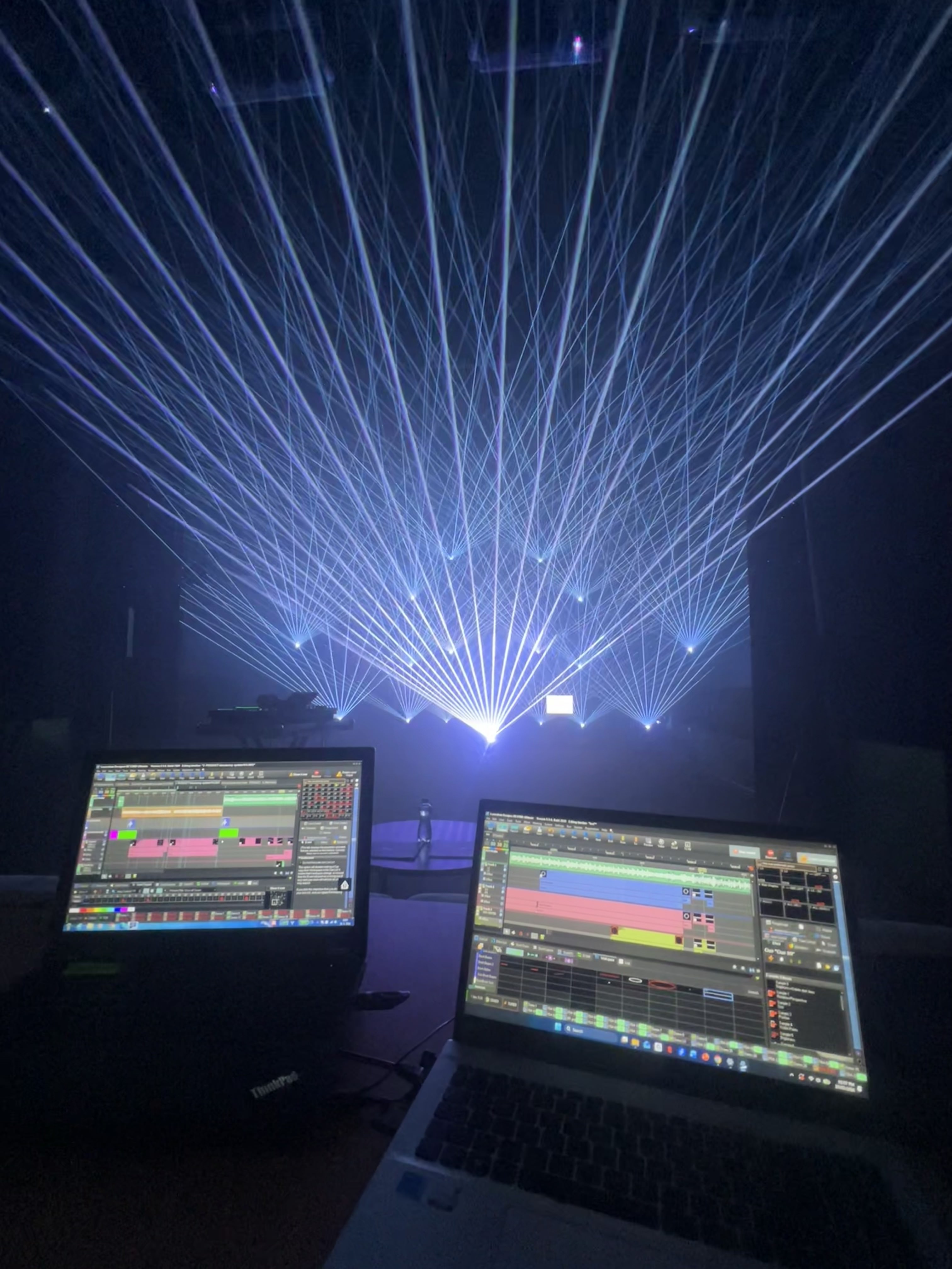 Laser show programming workstation with Pangolin Beyond timeline